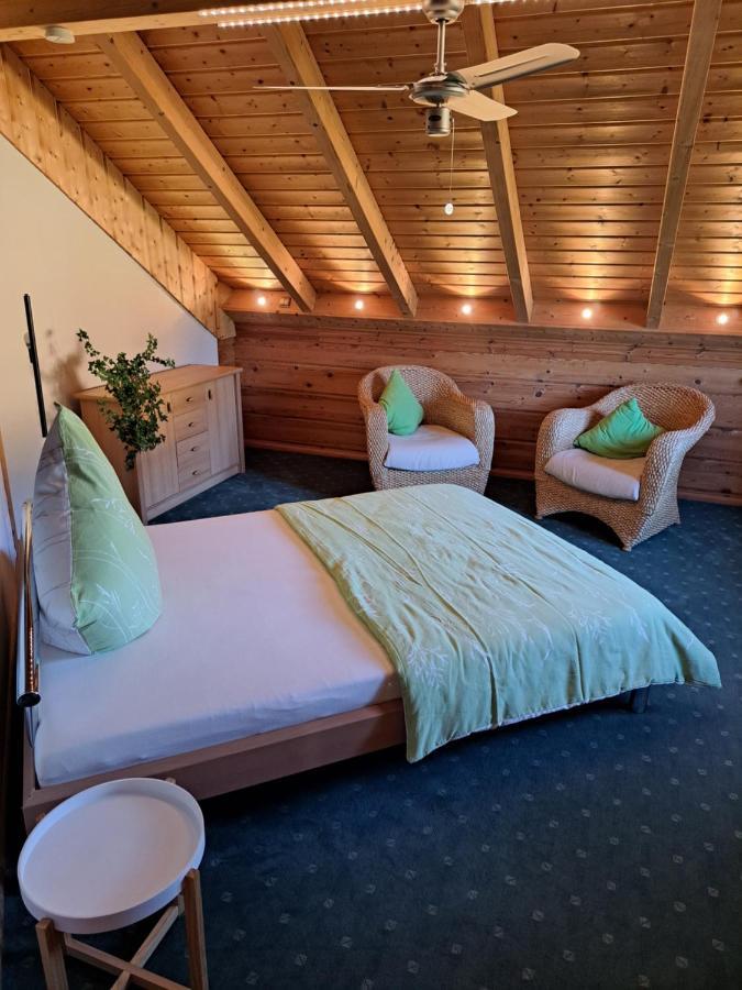 Steewer Landhaus Gemuetliche Ferienwohnung Bis 6 Pers In Ruhiger Ortsrandlage Stebach Εξωτερικό φωτογραφία
